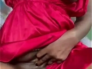 Nude African Queen