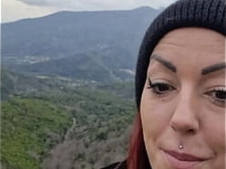 Et coucou mes amours comment ca va ?Moi tr&egrave_s bien !Comme je vous les dit ...