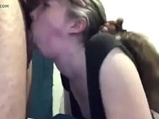 Garganta profunda at&eacute_ vomitar na pica