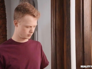 Sexy Fit Brunette Latina Personal Trainer Reyna DeLaCruz Indulged in Wild sex with her horny client