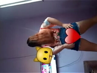 Novinha Safada Rebolando no funk