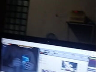 Hembras se ponen calientes por ver mi vergota