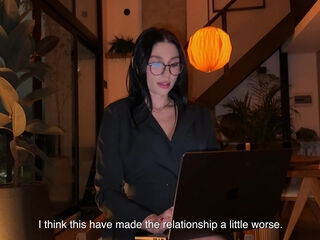 Gorgeous Latina psychologist fucks married guy during therapy