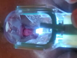 Estrenando esp&eacute_culo para ver por dentro de mi colita tragona