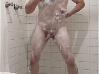 Josephstipper tomando ducha con baile sexy al desnudo