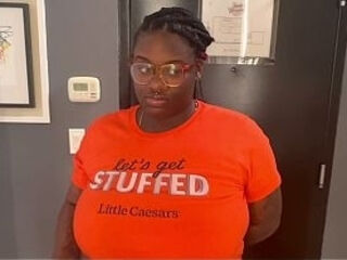 Pizza Pussy: Ebony BBW Delivers A Pizza and Gets a BBC Tip