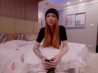 Iniciando a Ruivinha Delicada e Rosinha como Modelo Porno ft. Tura [FREE SCENE]