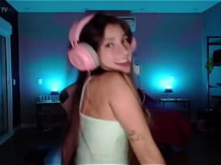 L&aacute_ julieta dan&ccedil_ando