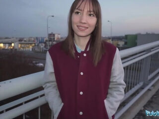 Short sexy girl is in need for cash and agrees to fuck with me if i give her some