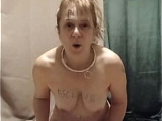 2025 11 05 Esclave F humiliation pisse et endorctrinement