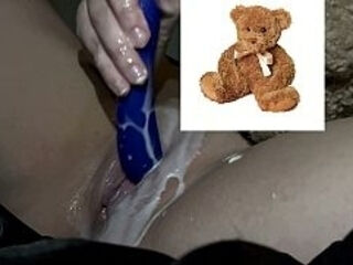 MY STEPSISTER HOME ALONE &amp_ MASTURBATES WITH YOGURT-AMATEUR ARABIAN SNOWWHITE-KINKY FOOD FETISH PORN USA LOS ANGELES