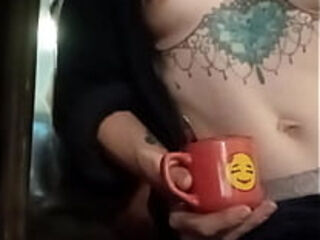 Bonjour mes coquins je vous offre le caf&eacute_ rdv ce soir 21h30