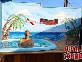 OPaiDoCarmona curtindo uma piscina querendo fuder um cu