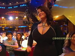 SEXY BIG BOOB MILF