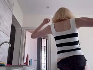 What i do at home alone when no one see ^^#teen #sexy #panties #blonde #Dance #egirl #altgirl