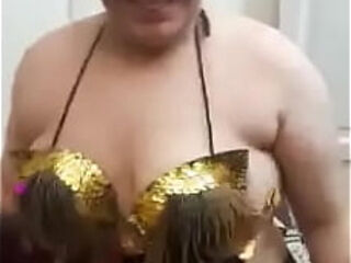 هدي واحلي رقص