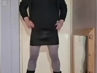 im ready to be fucked and used in a gangbang by different guys if thats what it will take for me to get fucked