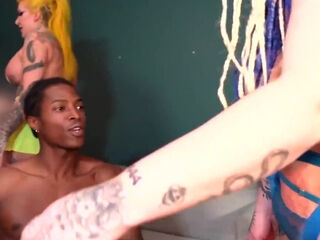 Reverse gangbang queens drain two studs in wild frenzy groupfuck