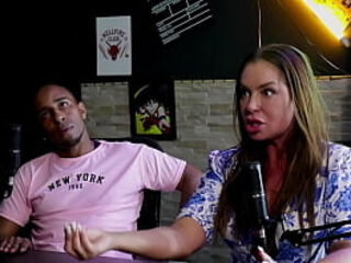 VEJA A ENTREVISTA SAFADA E CHEIA DE PUTARIA COM O NEGRO TOP OFICIAL E FRANCIS SIMAS NO PORN CAST BRAZIL - PARTE 5 (WATCH ON: SHEER/RED)