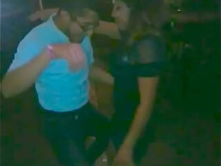 Mi esposa bailando con otro