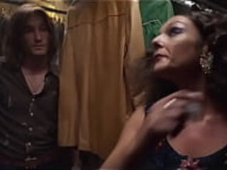 Comi a bucetinha apertada de arietnorfadsielsa