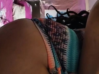 Amateur tennis player exposes her big boobs