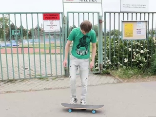 Adorable Twink Receives Amazing Fuck