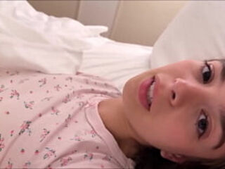 Sharing My Bed With Tiny Step Sis - Molly Little - Family Therapy - Alex Adams