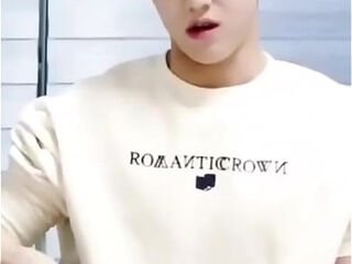 Song Yuvin batendo bolo