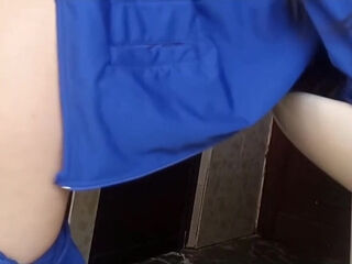Quick bathroom sex with my classmate