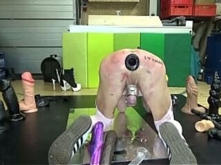 Extremeslut66 liebt anal...80cm tief...